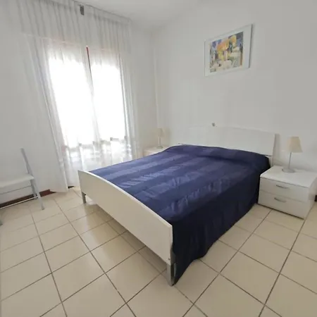Cozy Top-floor Getaway Near The Sea Διαμέρισμα Λινιάνο Σαμπιαντόρο